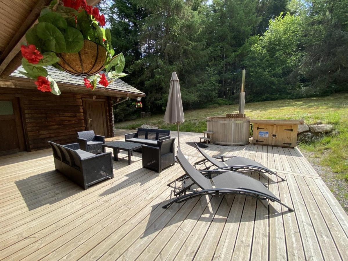 Le Fishing Lodge Chalet En Bois Avec Bain Nordique La Bresse Luaran gambar
