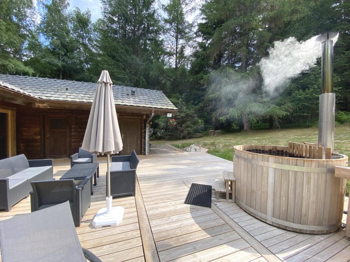 Le Fishing Lodge Chalet En Bois Avec Bain Nordique La Bresse Luaran gambar